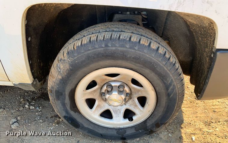 image for item DM1817 2018 Chevrolet  Silverado 1500 Double Cab pickup truck