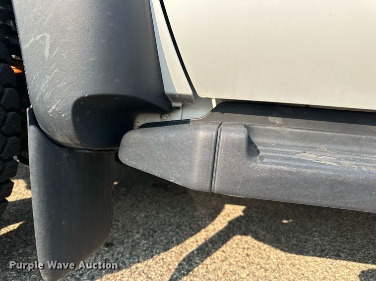 image for item DN0768 2012 Ford  F450 Super Duty XL dump truck