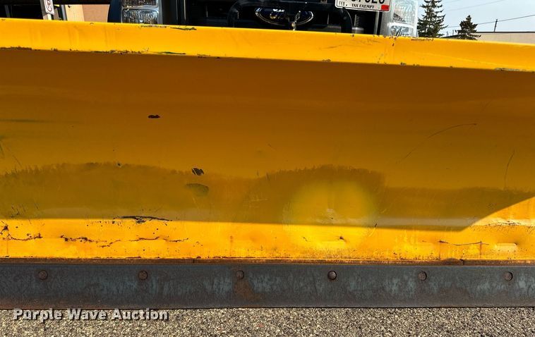 image for item DN0768 2012 Ford  F450 Super Duty XL dump truck