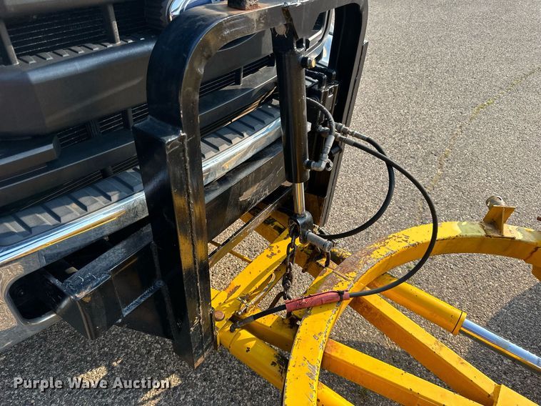 image for item DN0768 2012 Ford  F450 Super Duty XL dump truck