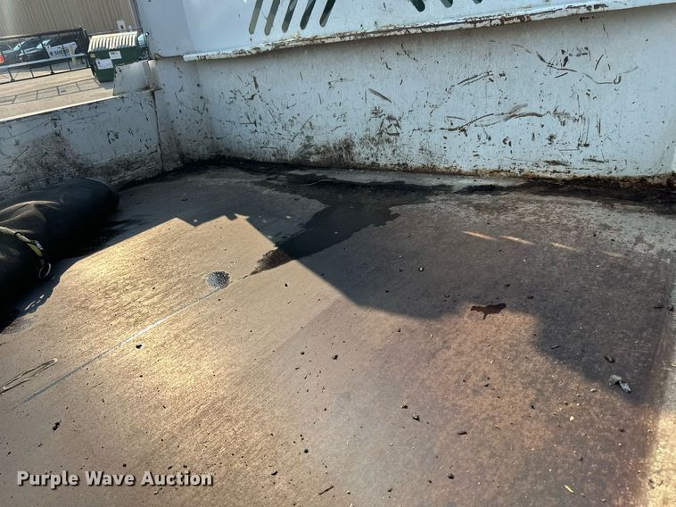 image for item DN0768 2012 Ford  F450 Super Duty XL dump truck