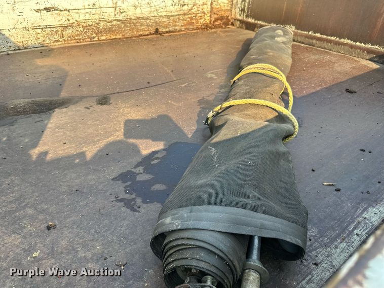 image for item DN0768 2012 Ford  F450 Super Duty XL dump truck