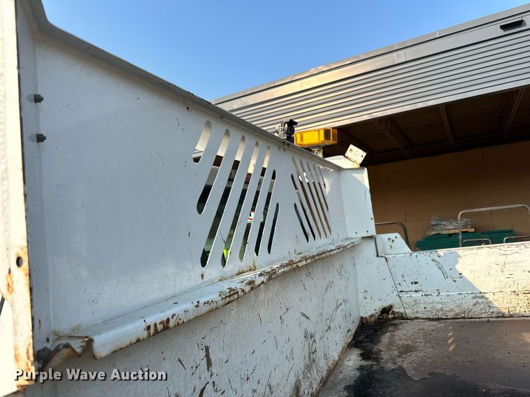 image for item DN0768 2012 Ford  F450 Super Duty XL dump truck