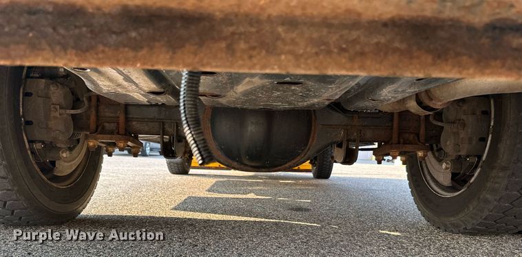 image for item DN0768 2012 Ford  F450 Super Duty XL dump truck