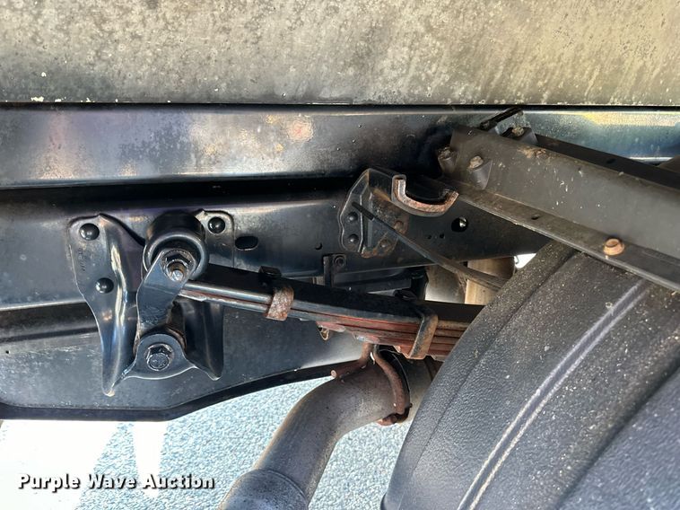 image for item DN0768 2012 Ford  F450 Super Duty XL dump truck