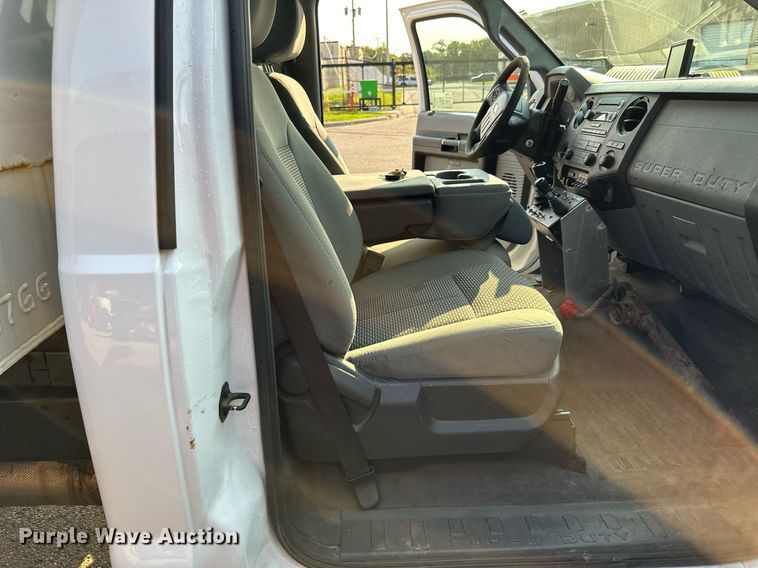 image for item DN0768 2012 Ford  F450 Super Duty XL dump truck