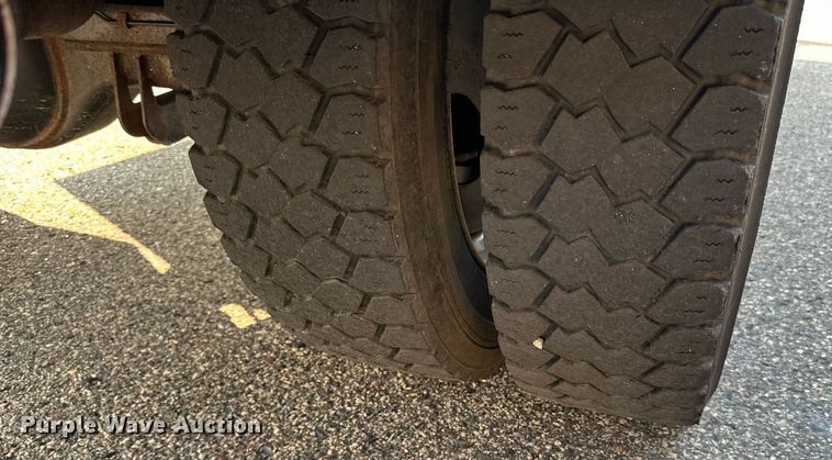 image for item DN0768 2012 Ford  F450 Super Duty XL dump truck