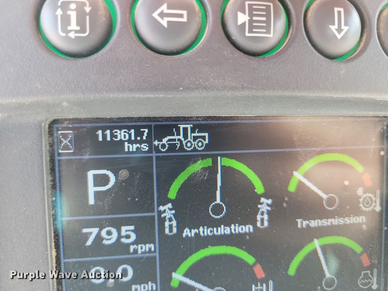 image for item DN3537 2013 John Deere 772G motor grader