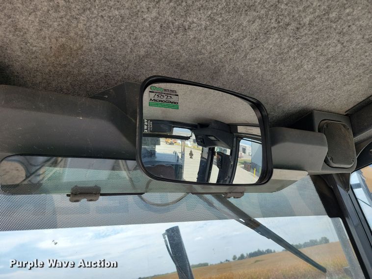 image for item DN3537 2013 John Deere 772G motor grader