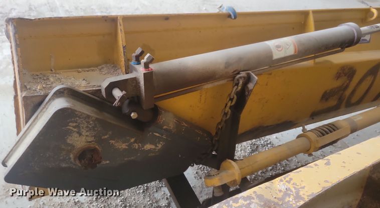 image for item DN3537 2013 John Deere 772G motor grader