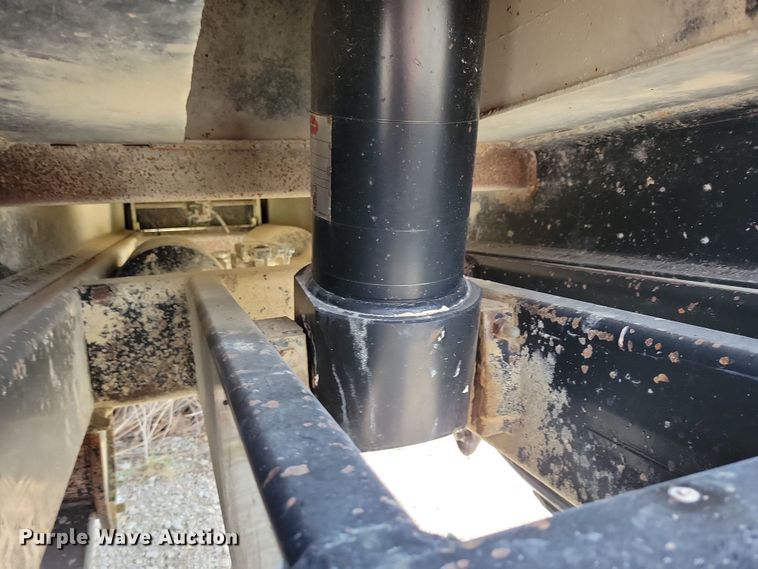 image for item DN3538 2012 Hilbilt 14-14 Pup end dump pup trailer