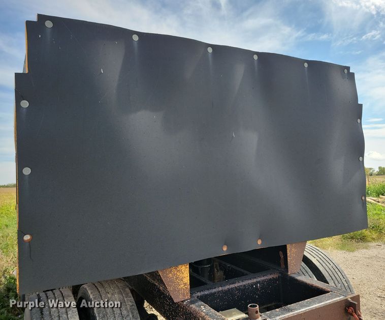 image for item DN3538 2012 Hilbilt 14-14 Pup end dump pup trailer