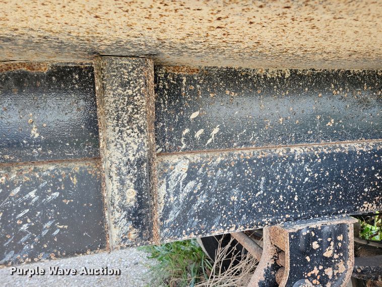 image for item DN3538 2012 Hilbilt 14-14 Pup end dump pup trailer