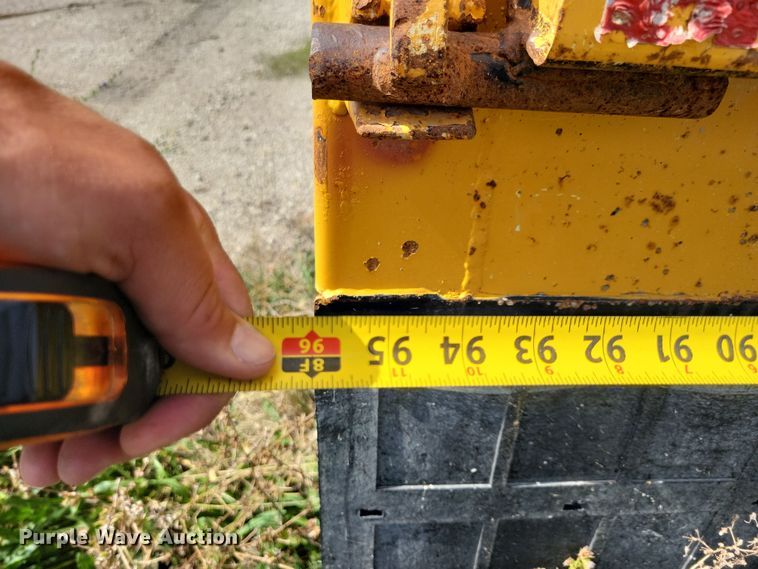 image for item DN3538 2012 Hilbilt 14-14 Pup end dump pup trailer