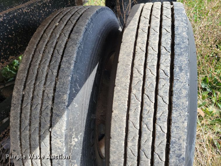 image for item DN3538 2012 Hilbilt 14-14 Pup end dump pup trailer