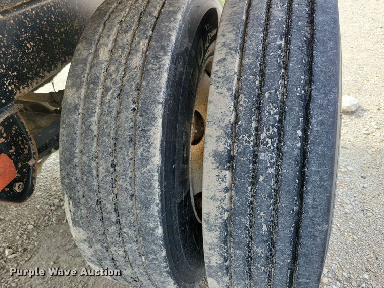 image for item DN3538 2012 Hilbilt 14-14 Pup end dump pup trailer