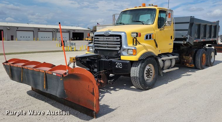 image for item DN3539 2008 Sterling LT9500 dump truck