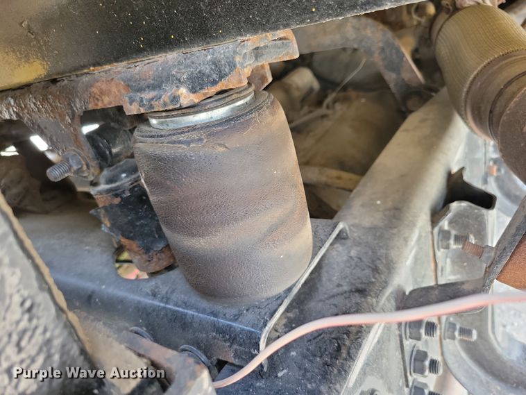 image for item DN3539 2008 Sterling LT9500 dump truck