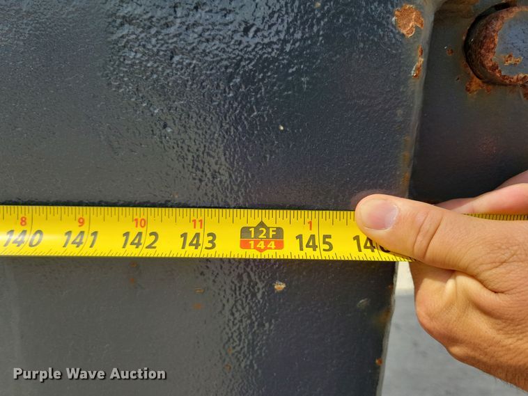 image for item DN3539 2008 Sterling LT9500 dump truck