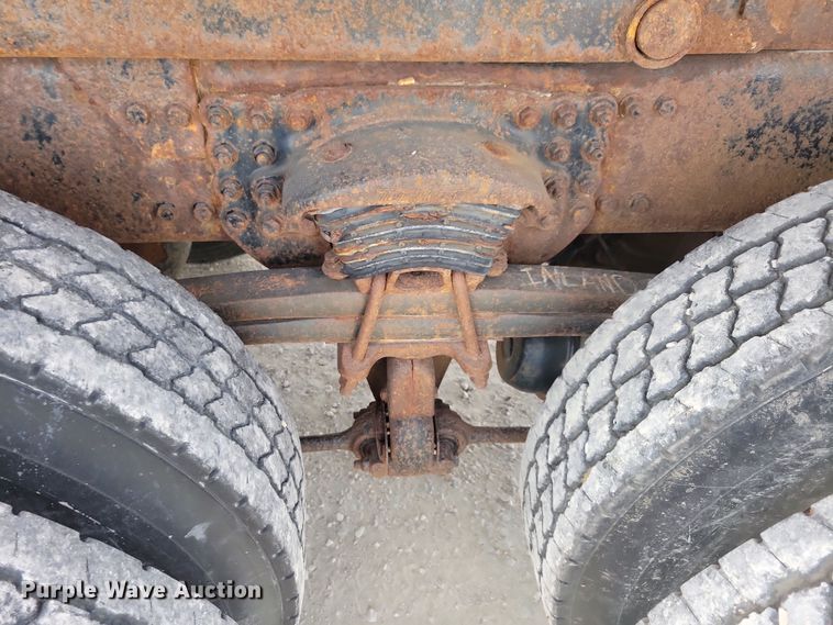 image for item DN3539 2008 Sterling LT9500 dump truck