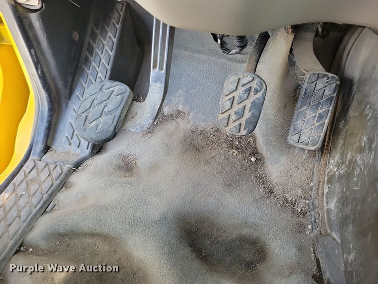 image for item DN3539 2008 Sterling LT9500 dump truck