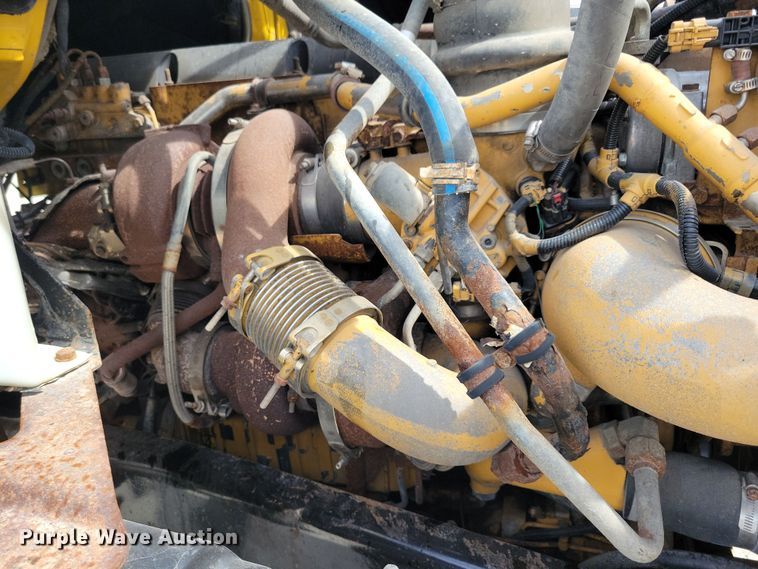 image for item DN3539 2008 Sterling LT9500 dump truck