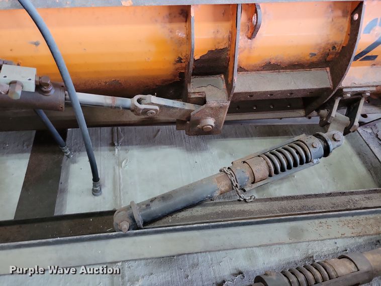 image for item DN3539 2008 Sterling LT9500 dump truck