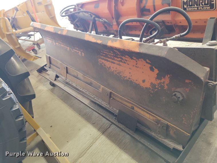 image for item DN3539 2008 Sterling LT9500 dump truck