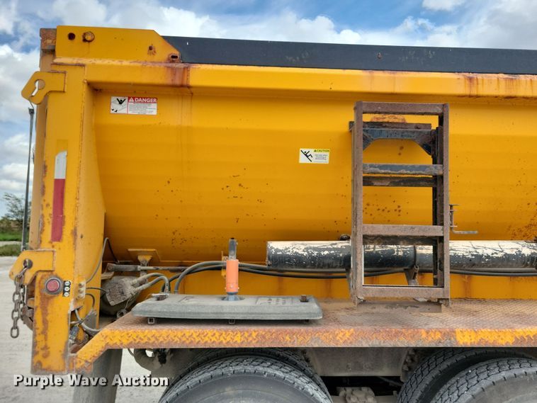 image for item DN3540 2013 International Work Star 7500 dump truck