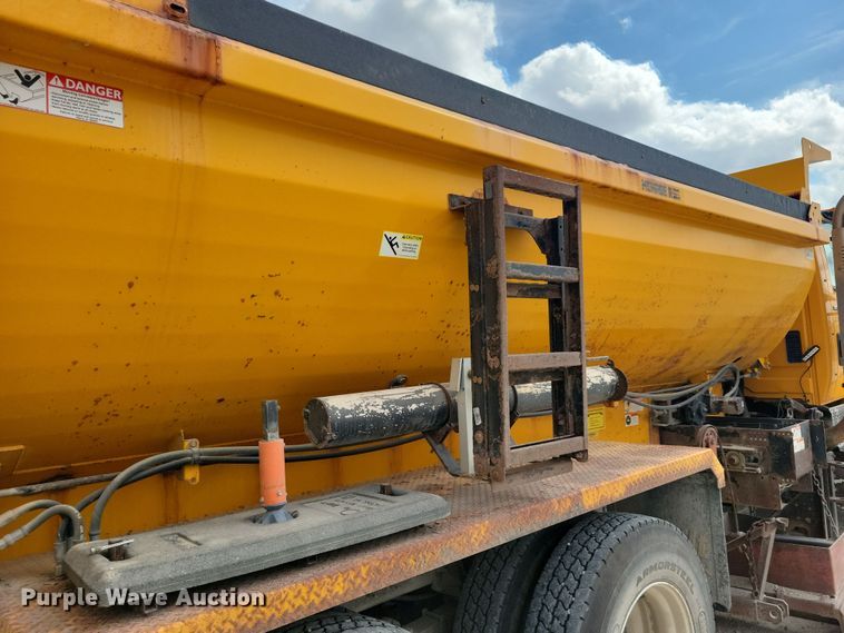 image for item DN3540 2013 International Work Star 7500 dump truck