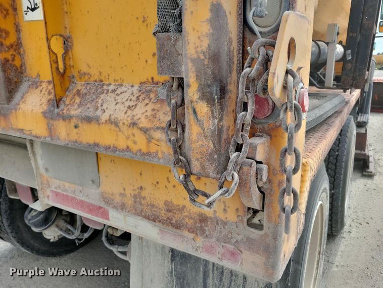 image for item DN3540 2013 International Work Star 7500 dump truck