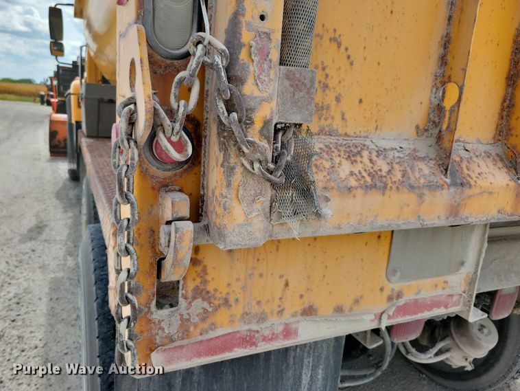 image for item DN3540 2013 International Work Star 7500 dump truck