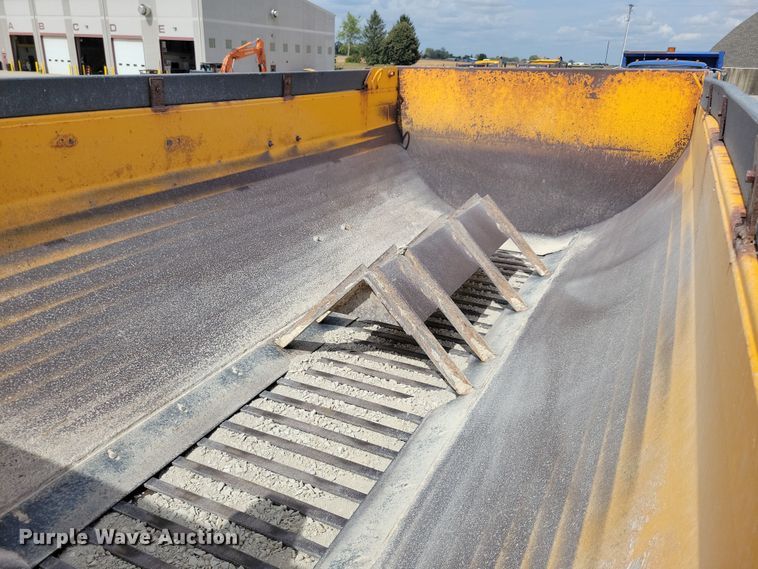 image for item DN3540 2013 International Work Star 7500 dump truck