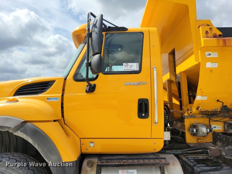 image for item DN3540 2013 International Work Star 7500 dump truck