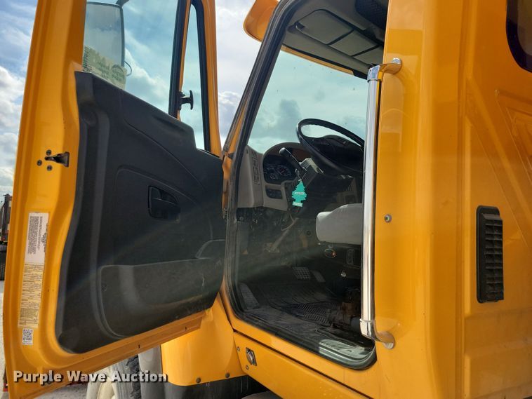 image for item DN3540 2013 International Work Star 7500 dump truck