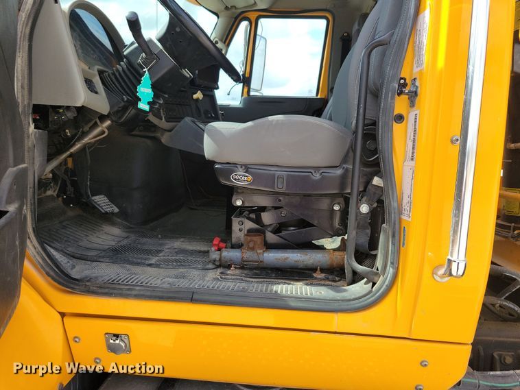 image for item DN3540 2013 International Work Star 7500 dump truck