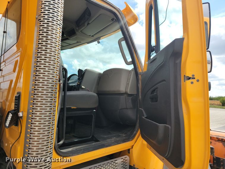 image for item DN3540 2013 International Work Star 7500 dump truck