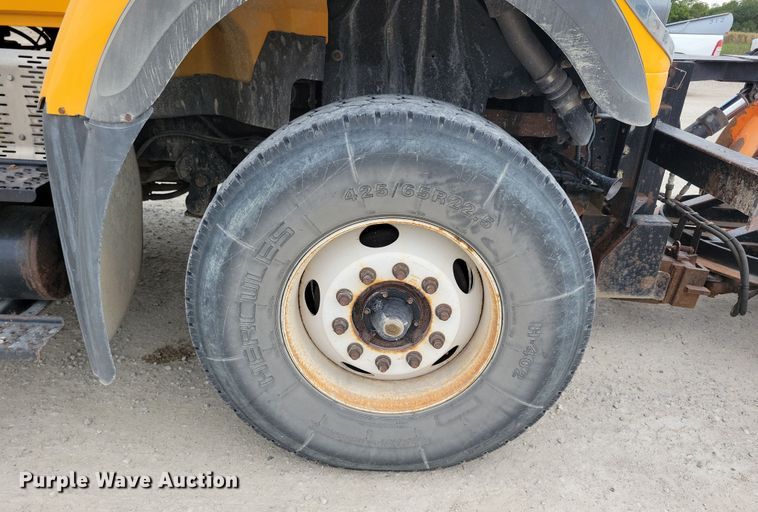 image for item DN3540 2013 International Work Star 7500 dump truck