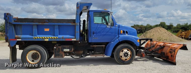 image for item DN3541 2001 Sterling L7500 dump truck