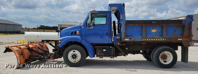 image for item DN3541 2001 Sterling L7500 dump truck