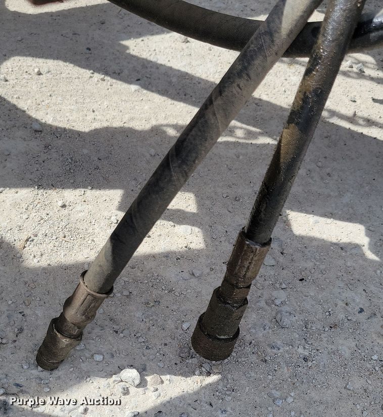 image for item DN3541 2001 Sterling L7500 dump truck