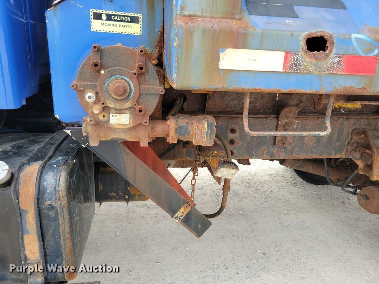 image for item DN3541 2001 Sterling L7500 dump truck