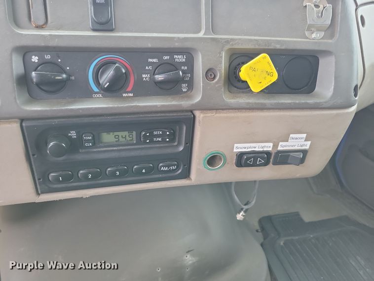 image for item DN3541 2001 Sterling L7500 dump truck