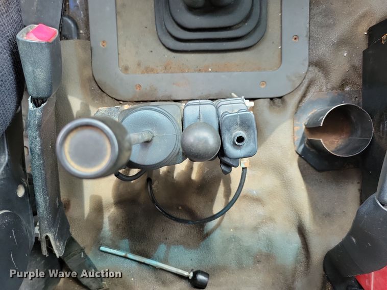 image for item DN3541 2001 Sterling L7500 dump truck