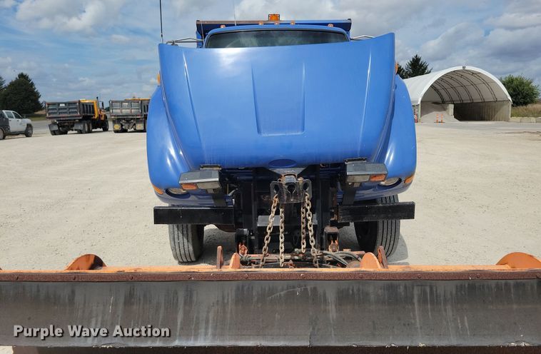 image for item DN3541 2001 Sterling L7500 dump truck