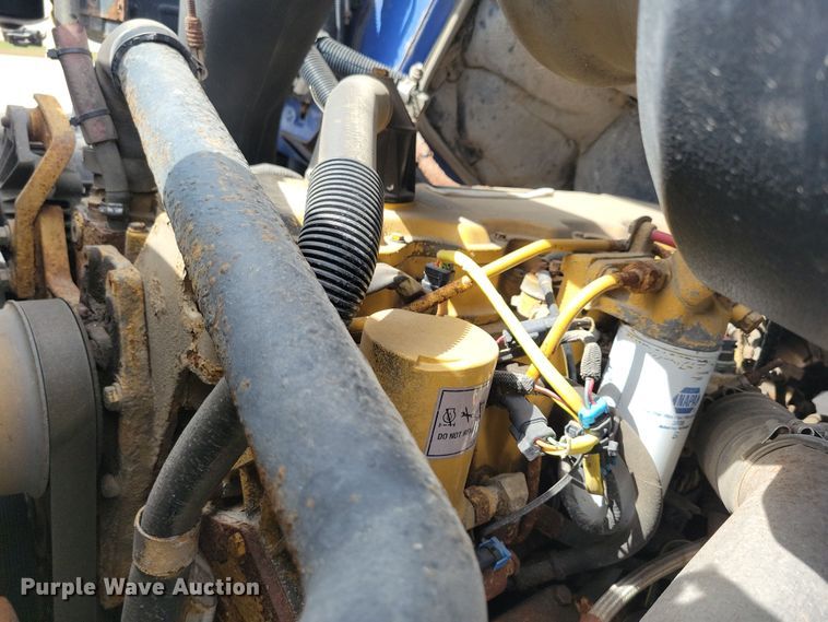 image for item DN3541 2001 Sterling L7500 dump truck