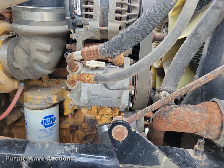 image for item DN3541 2001 Sterling L7500 dump truck