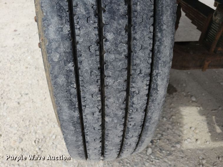 image for item DN3541 2001 Sterling L7500 dump truck