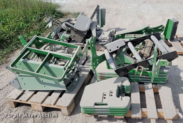 image for item DN3542 John Deere tractor parts