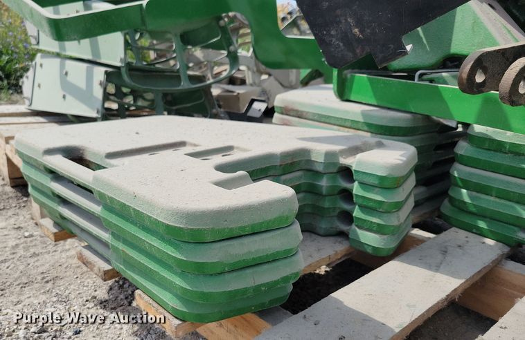 image for item DN3542 John Deere tractor parts